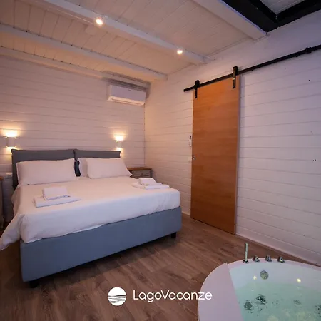 Apartamento White Garda *